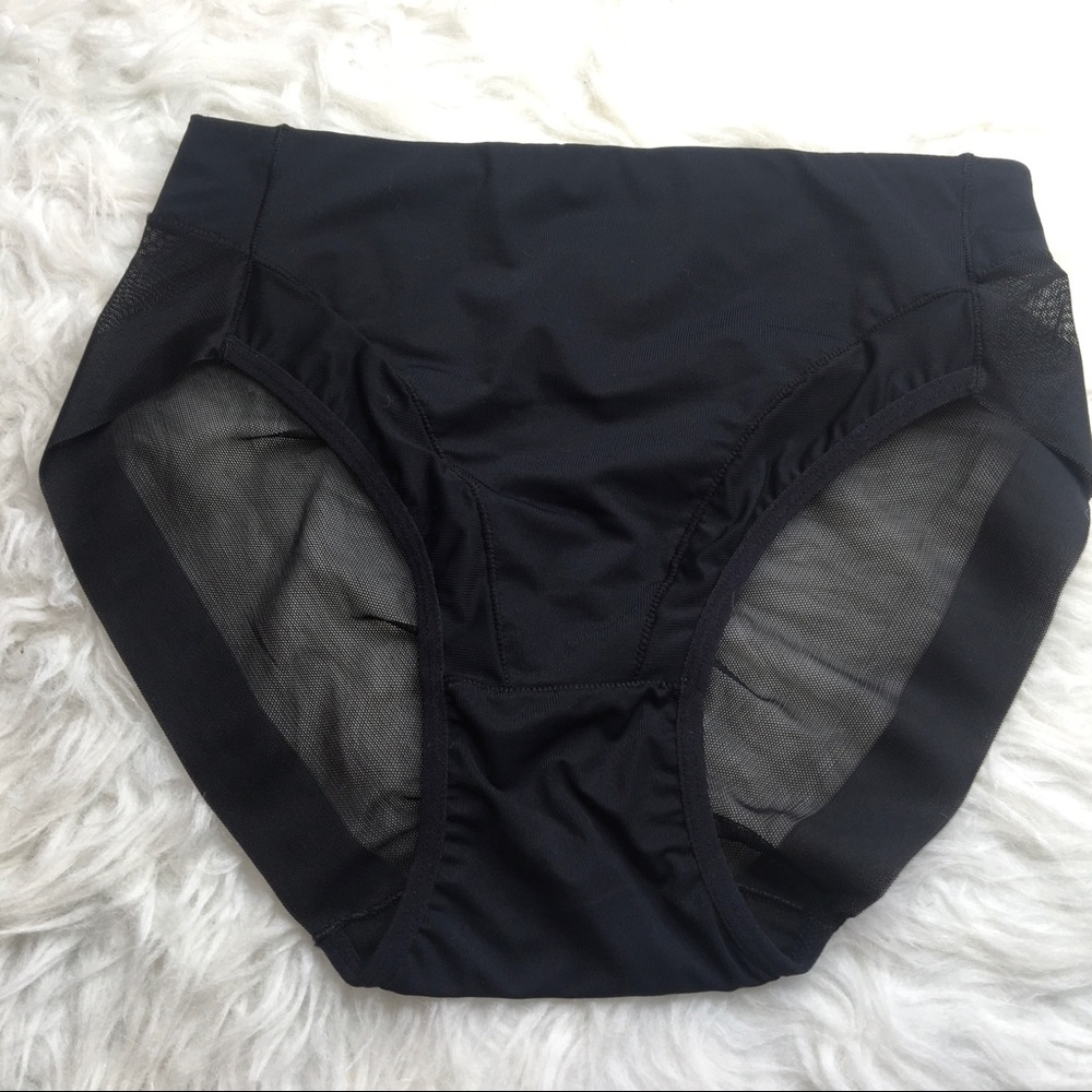 Shapewear undergarment  black large body shaper